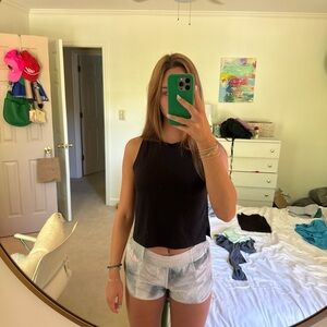 Lululemon hotty hots